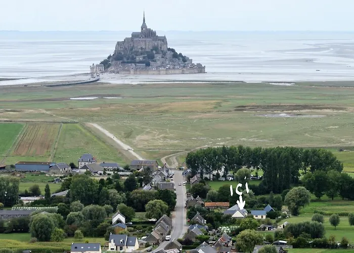 Mon Saint Michel Bed and breakfast 3*